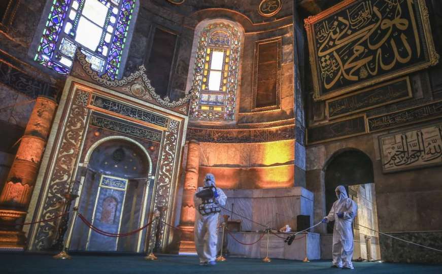 Džamija Aja Sofija spremna za prvi bajram-namaz u posljednjih 86 godina