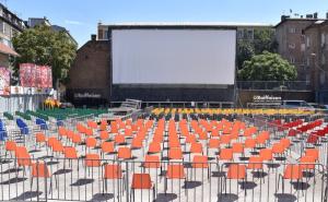 Sve spremno za 26. Sarajevo Film Festival: Podignuto najveće filmsko platno u regiji