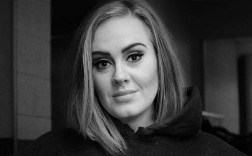 Adele objavila novu fotku nakon nevjerovatne transformacije