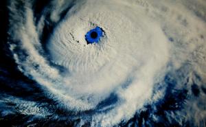 SAD u panici: Uragan Isaias stigao do obala Sjeverne Karoline