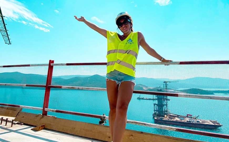 Hana Hadžiavdagić prošetala Pelješkim mostom iako još nije gotov