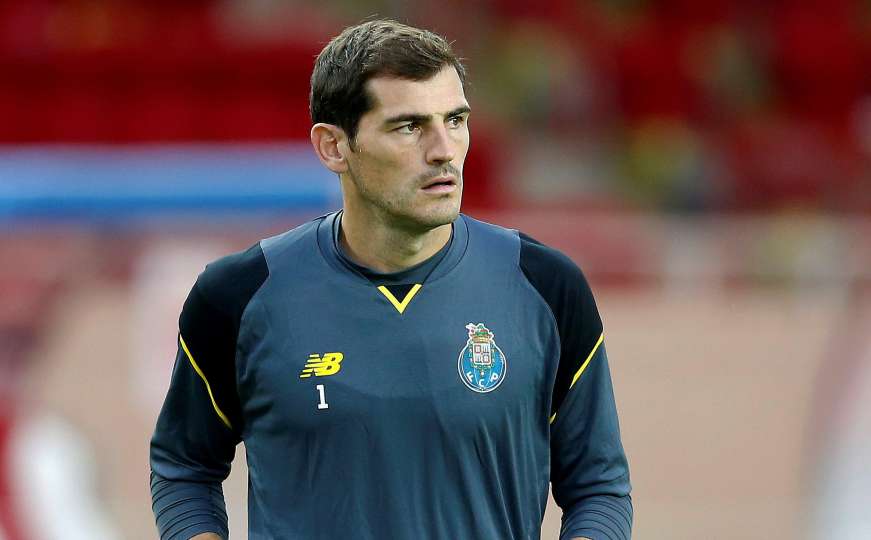 Legendarni Iker Casillas se oprostio od nogometa!