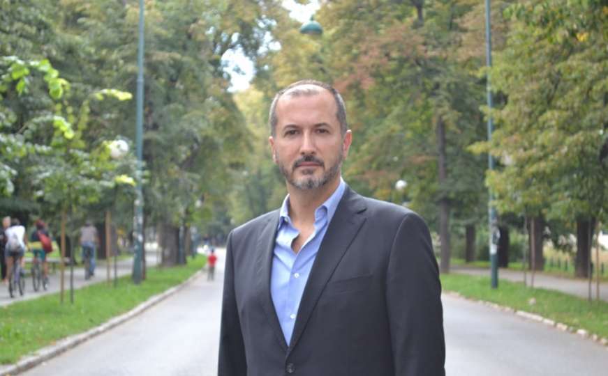 Ugledni ljekar napustio DF i bit će kandidat "četvorke" za načelnika Novog Sarajeva