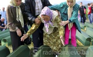 Karčić: Kako veličanje genocida u Srebrenici inspiriše ekstremiste širom svijeta?