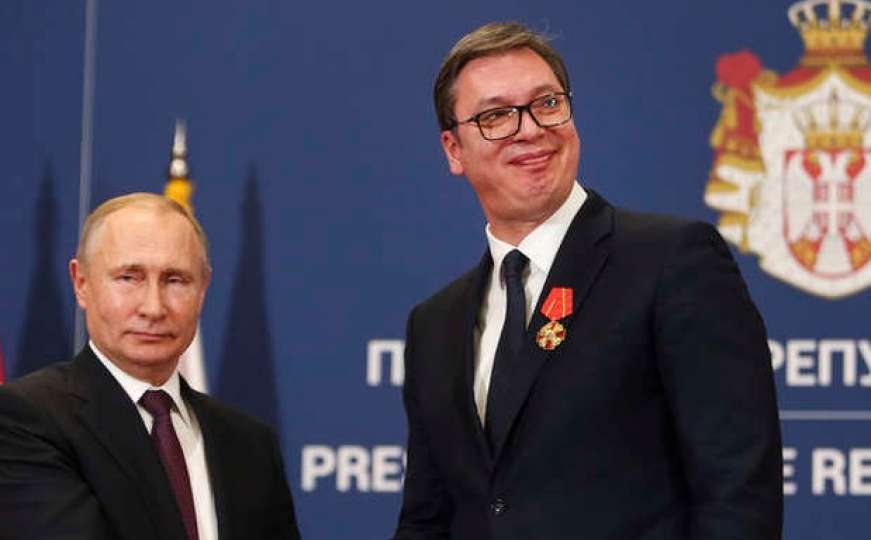 Da li se Srbija i Vučić udaljavaju od Rusije i šta to znači za Dodika?