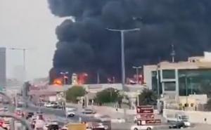 Dramatični snimci iz Ujedinjenih Arapskih Emirata: Požar bukti u Ajmanu