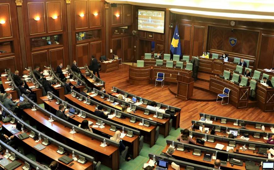 Skupština Kosova usvojila nacrt korona-zakona u prvom čitanju 