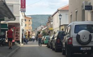 Haos u Mostaru uoči derbija: Sukob 50 navijača, letjele kamenice, razbijeni izlozi 