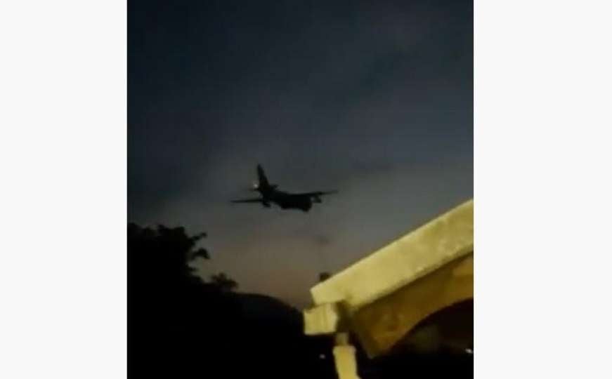 Džinovski avion Antonov 124 večeras odletio sa Sarajevskog aerodroma