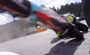 Umalo tragedija na Moto GP-u: Rossi za dlaku izbjegao smrt!