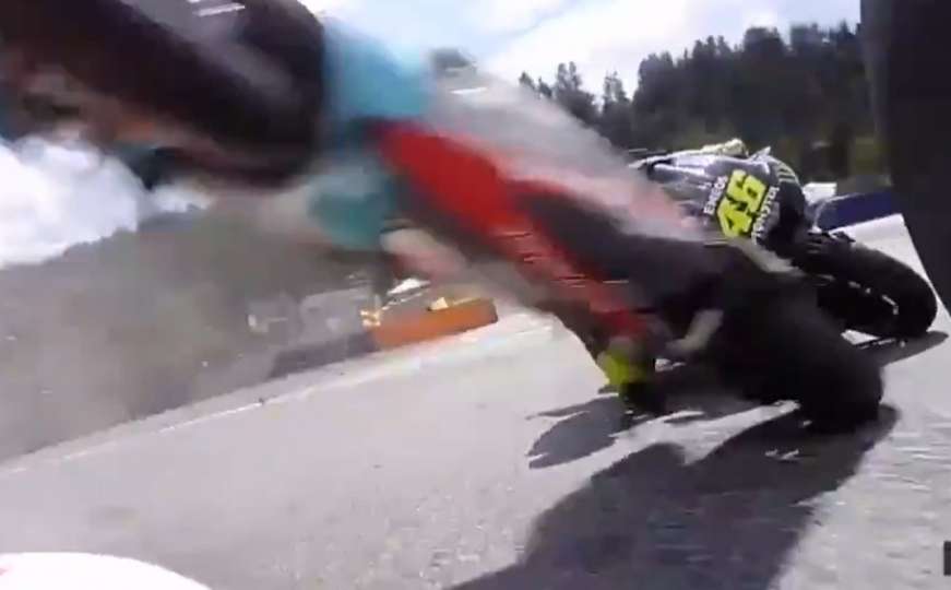 Umalo tragedija na Moto GP-u: Rossi za dlaku izbjegao smrt!