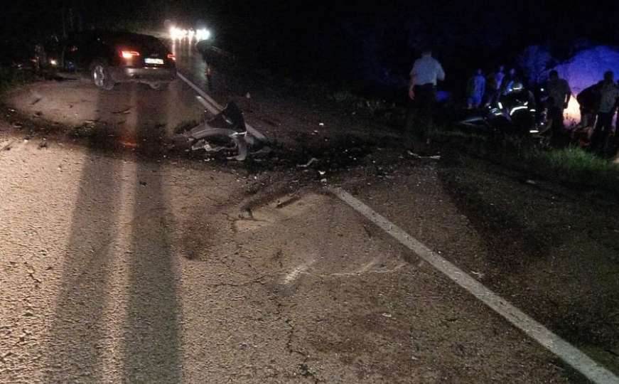 Udes kod Teslića u kojem je stradala porodica: Vozač Audija vozio bez dozvole