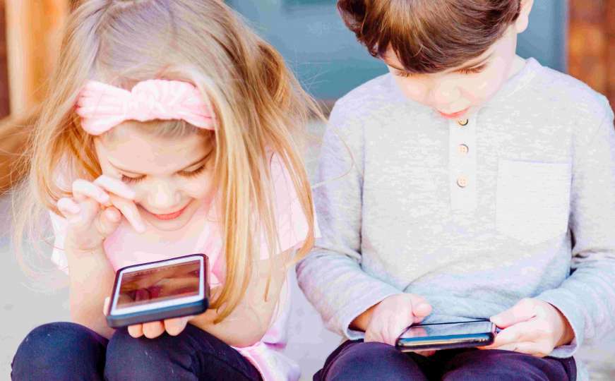 Pet trikova da djecu odvojite od mobitela 