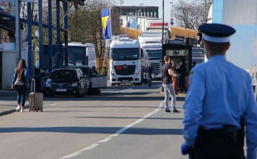 Otkaz službeniku Granične policije BiH: Uzeo novac da ne kontrolira putnika