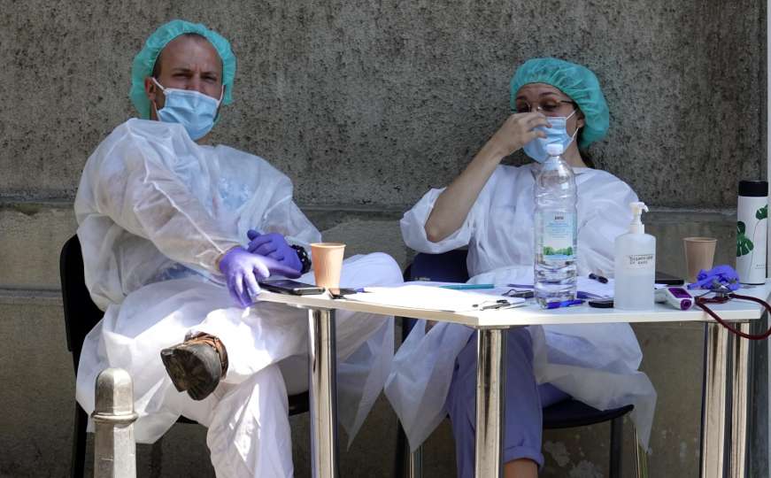 Hrvatska: U posljednja 24 sata 275 novozaraženih, 12 osoba na respiratoru