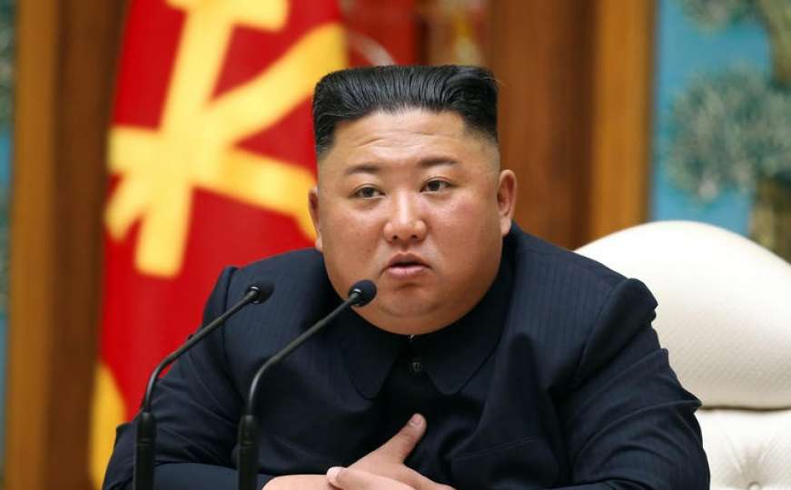 Pisanja medija: Kim Jong-un u komi, dio ovlasti preuzela njegova sestra