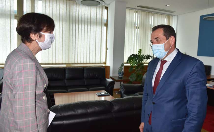 Selmo Cikotić s ambasadoricom Njemačke razgovarao o sigurnosnoj situaciji u BiH