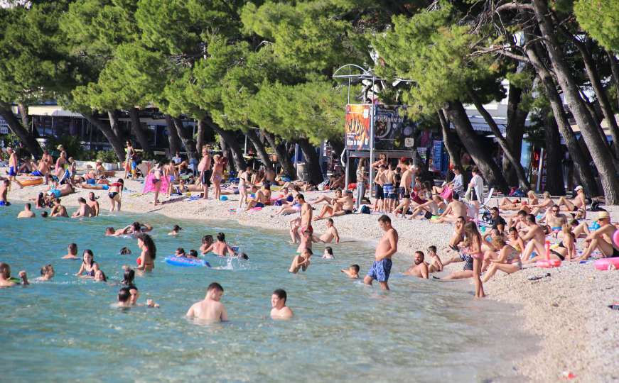 Objavljen izvještaj: Gdje se turisti najčešće zaraze u Hrvatskoj