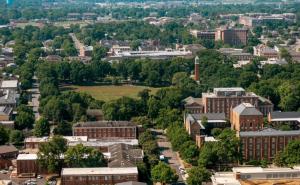 Univerzitet Alabama: Više od 500 studenata i profesora pozitivno na koronavirus