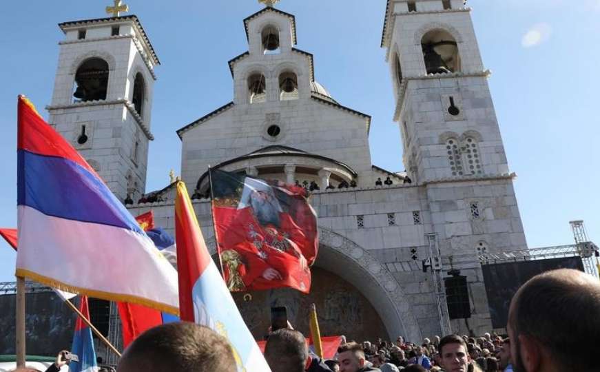 Protesti održani i sinoć u više crnogorskih gradova