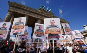 U Berlinu protesti protiv mjera uvedenih zbog pandemije