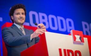 Abazović: Dajem riječ, neću podleći pritisku, radujem se odlasku u Beograd