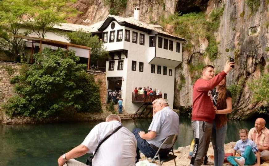 Turističku sezonu u Blagaju spasili domaći turisti