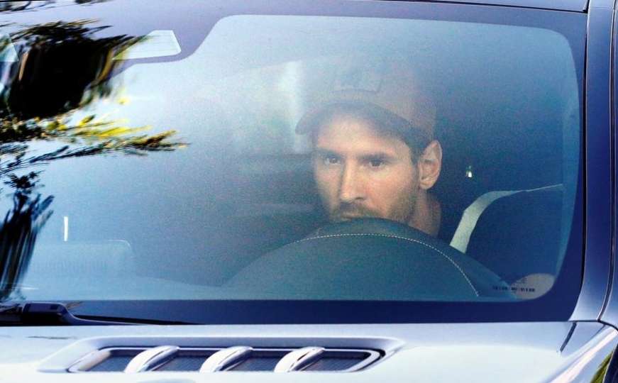 Izgladili nesporazume: Messi stigao na trening Barce!