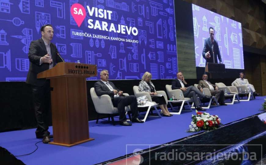 Ambasador Sattler, prof. dr Peštek, Halilović o strategiji razvoja turizma u KS