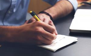 Novi podaci Porezne uprave otkrivaju koliko je zaposlenih u FBiH