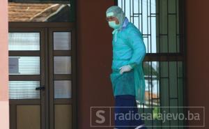 Stigle vijesti s KCUS-a: Još 34 osobe pozitivne, 21 u Podhrastovima  