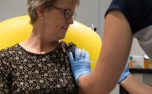 Dobre vijesti: Nastavljeno testiranje Oxfordove vakcine