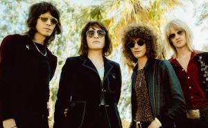 Temples - Paraphernalia