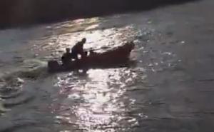 Migranti "zaglavili" na sredini Drine: Pojavio se i snimak spašavanja