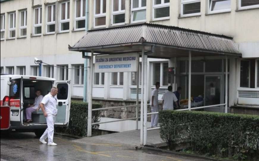 KB Zenica: Pet doktorica pozitivno, zaustavljen hladni operativni program