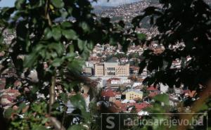 Septembar u Sarajevu: Onda gledaj lafčino, vidiš ga