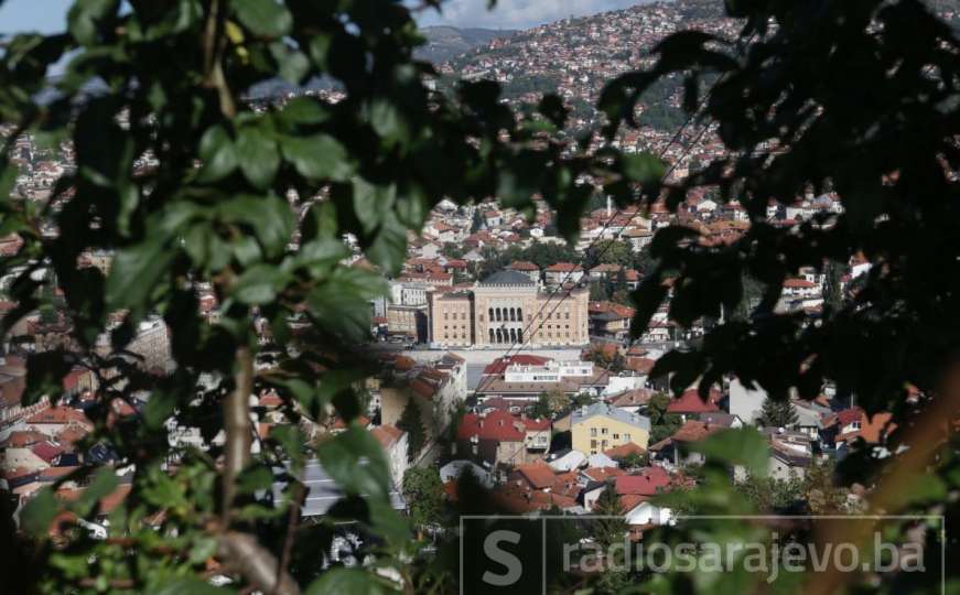 Septembar u Sarajevu: Onda gledaj lafčino, vidiš ga