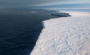 Naučnici uznemireni zbog novog otkrića na Antartiku: Pogledajte šta se događa