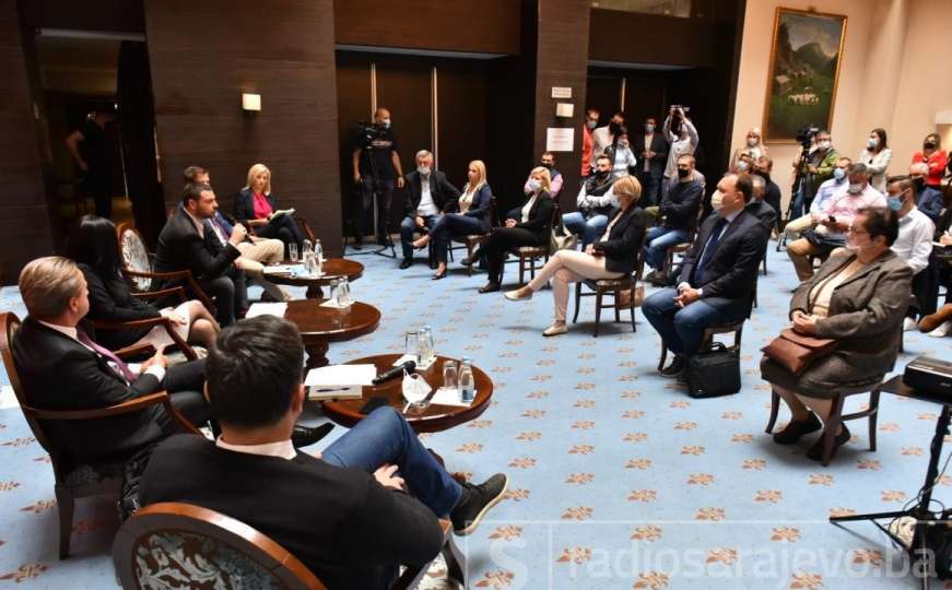 Okrugli sto: Parlamentarci razgovarali o sukobu interesa u BiH