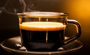 Trikovi koji će pretvoriti šoljicu kafe u zdraviji napitak