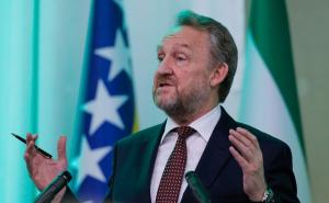 Izetbegović u Zagrebu: "Komšićeva krivica je što nije s Prlićem u Hagu" 