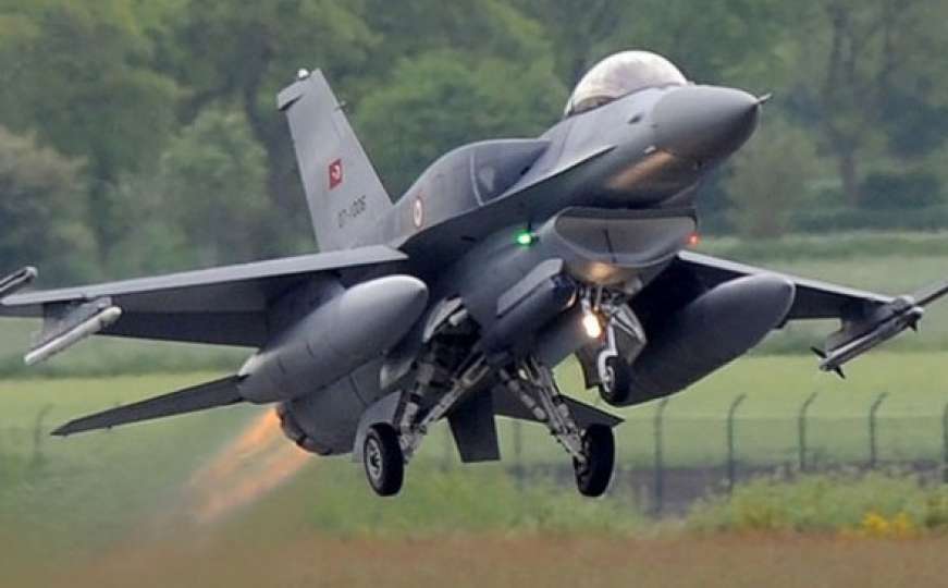 Turski F-16 srušio armenski borbeni avion Su-25