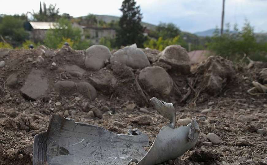 Rat u Nagorno-Karabahu: Armeni tvrde da su uništili azerbejdžanski vojni aerodrom