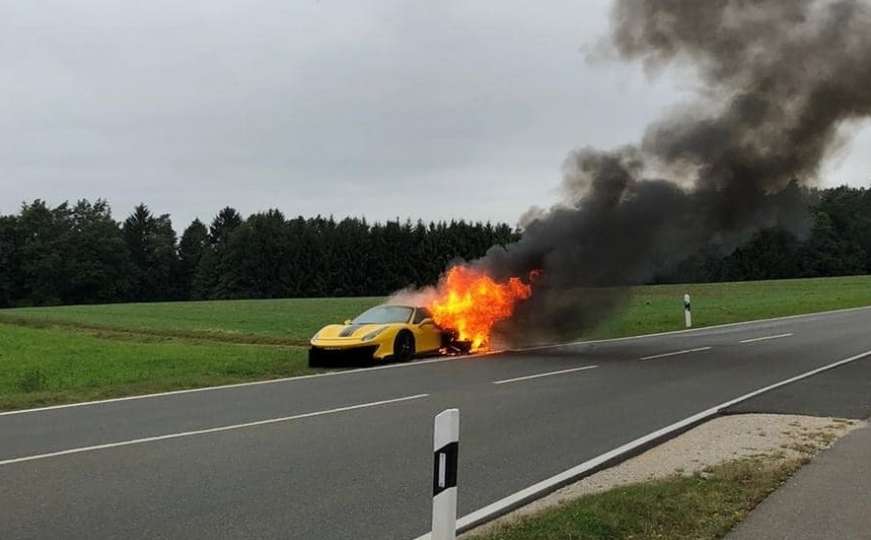 Slika koja slama srce: Mogao je samo gledati kako vatra guta njegov Ferrari 488 Pista