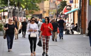 Miholjsko ljeto u Sarajevu: Kafica, šetnja i partija šaha
