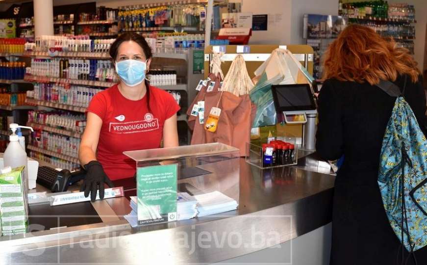 Rekord u Sloveniji, prvi put više od 350 novozaraženih