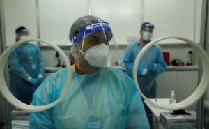 Prekinuto ispitivanje vakcine zbog neobjašnjive bolesti