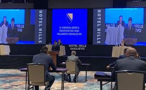 Federalni zastupnici danas zasjedaju u hotelu