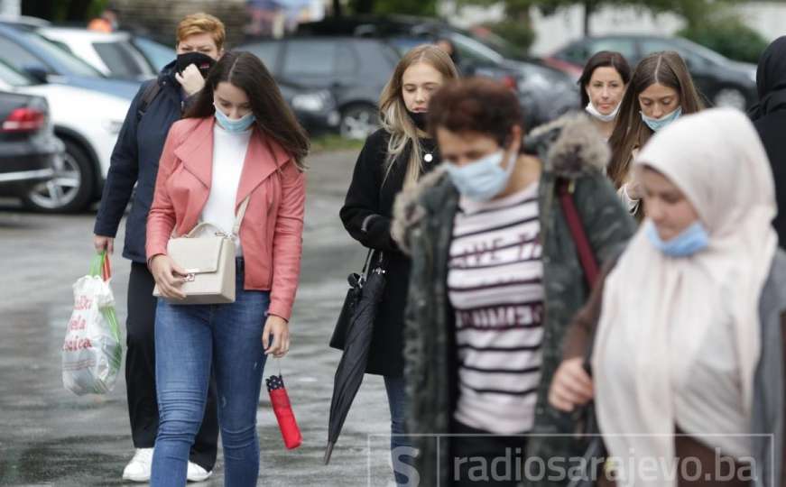 Prošetali smo jutros Sarajevom: Da li građani poštuju naredbu o nošenju maski?