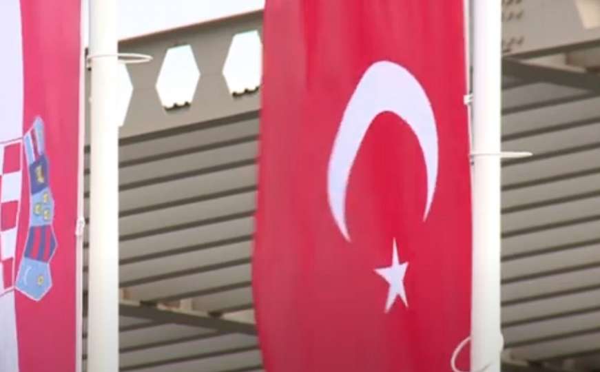 Oglasila se i policija: Turska zastava izazvala buru u Dubrovniku